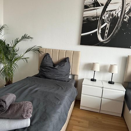 Monteur-& Ferienwohnung Eichmann 德累斯顿 外观 照片